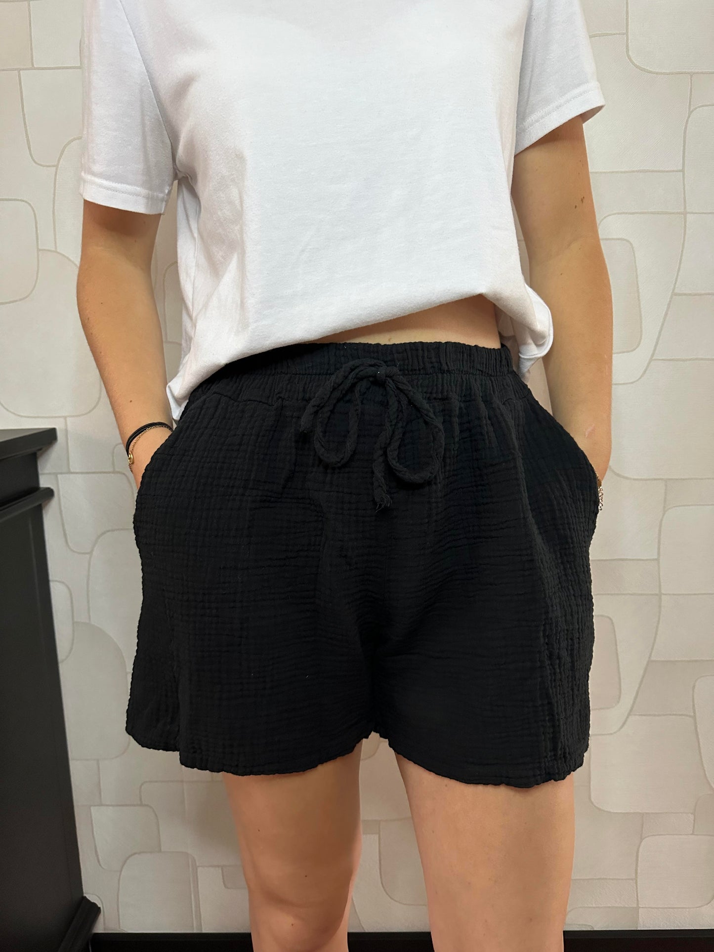 SUMMER SHORT
